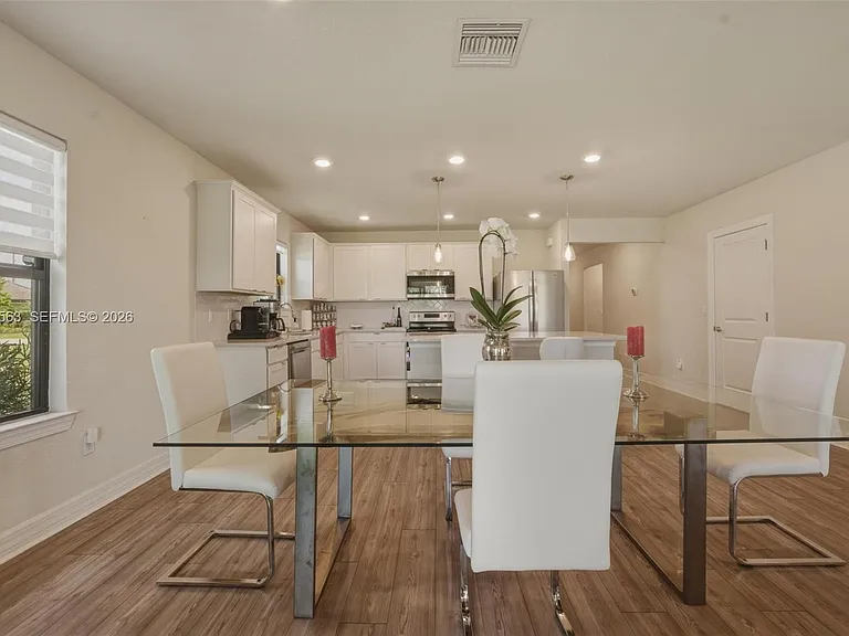 3141 Poinciana St — Photo 13