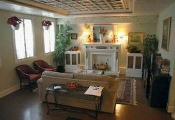 2nd image of 4531 N Ashland Ave APT 303
