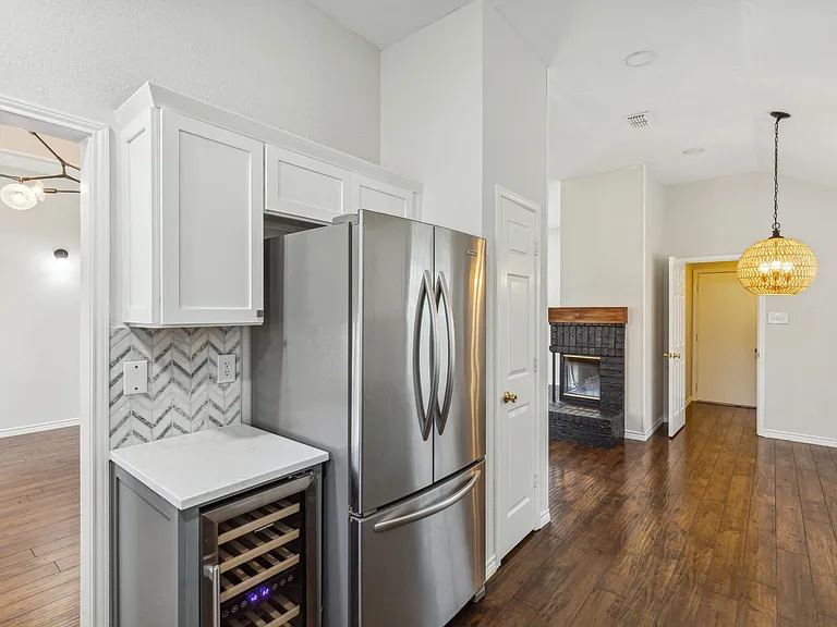 4305 Durango Ln — Photo 11