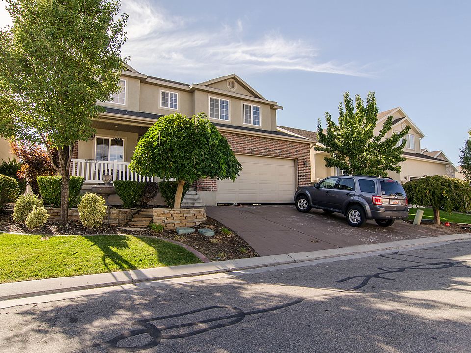 1st image of 10602 S Pine Grove Way
