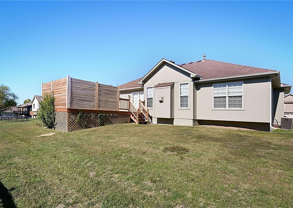 12009 214th St, Peculiar, MO 64078 MLS 2459603 Zillow