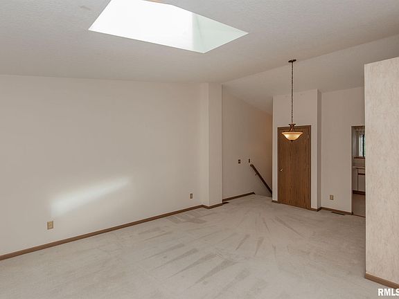 3rd image of 1717 25th Ave