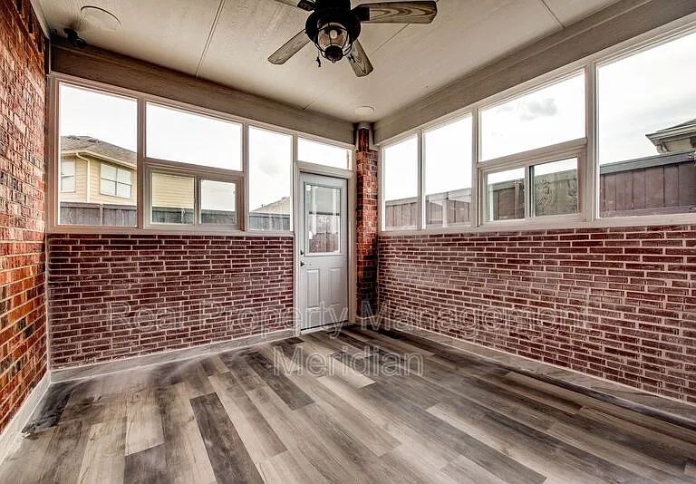 2104 Carlotta Dr — Photo 19