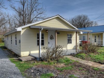 1734 Mary St, Johnson City, TN, 37604