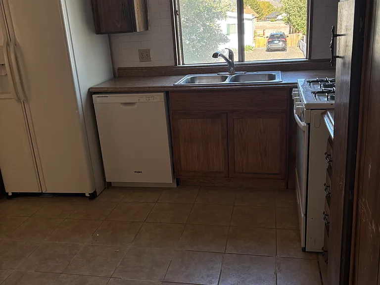 1 Tioga Cir — Photo 13