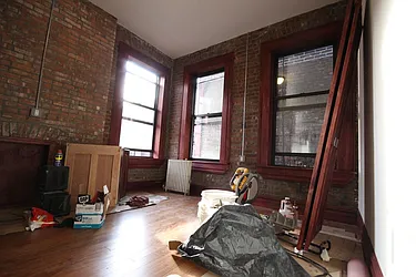 Rented by Dynamik Realty