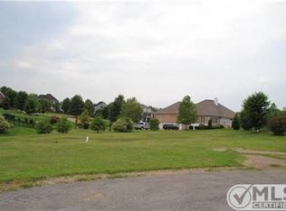 205 Pecan Ct, Gallatin, TN 37066
