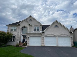 13640 S Rockefeller Cir, Plainfield, IL 60544