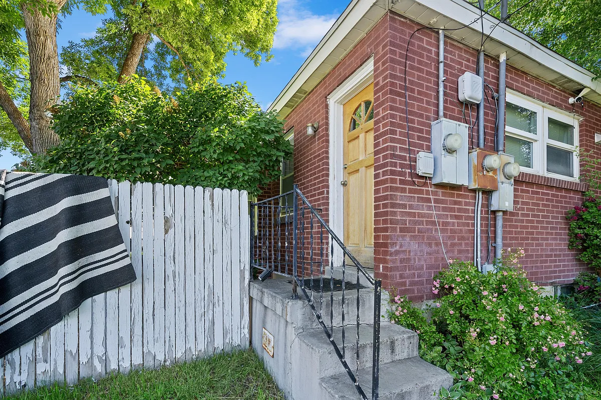 Building Photo - 2980 S 1500 E #B