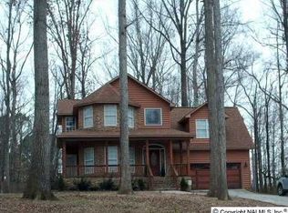 719 Norton Dr, Athens, AL 35613