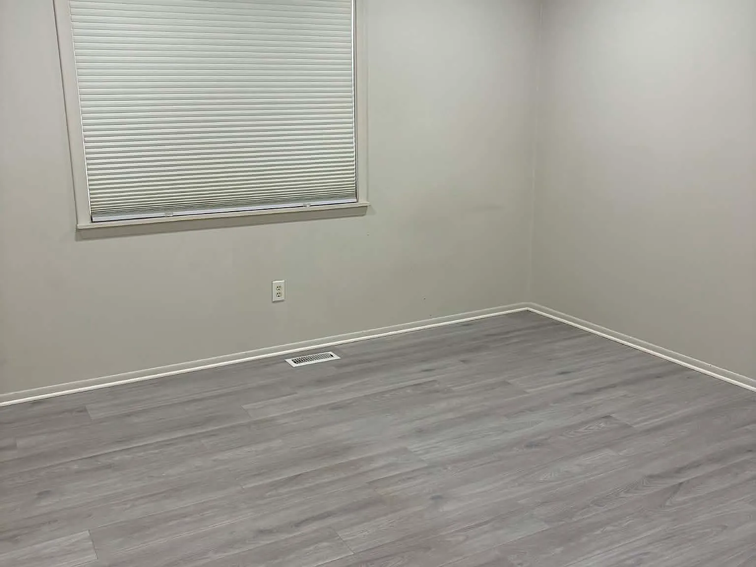 3 bed, 1620 sqft, $2,600 — Photo 2