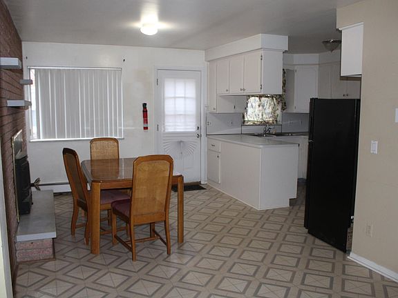 Open Floor Plan Kitchen