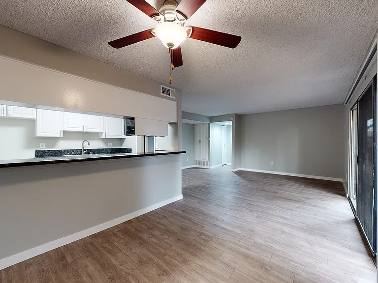 Pine Lake Apartments — Photo 34