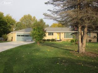 1157 Kra Nur Dr, Burton, MI