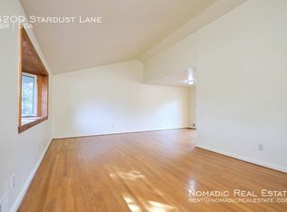 6209 Stardust Ln, Bethesda, MD 20817