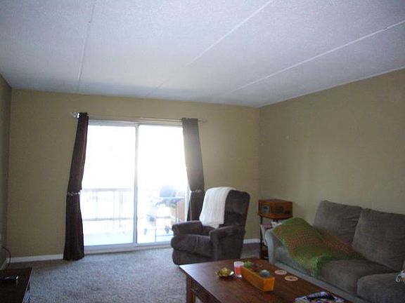 5th image of 500 Redondo Dr APT 201