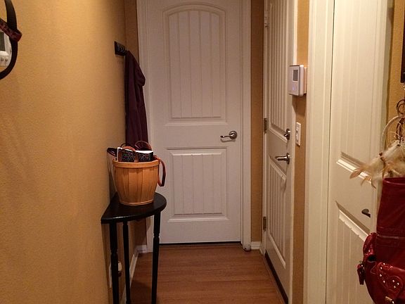 4th image of 5872 Parkside Dr