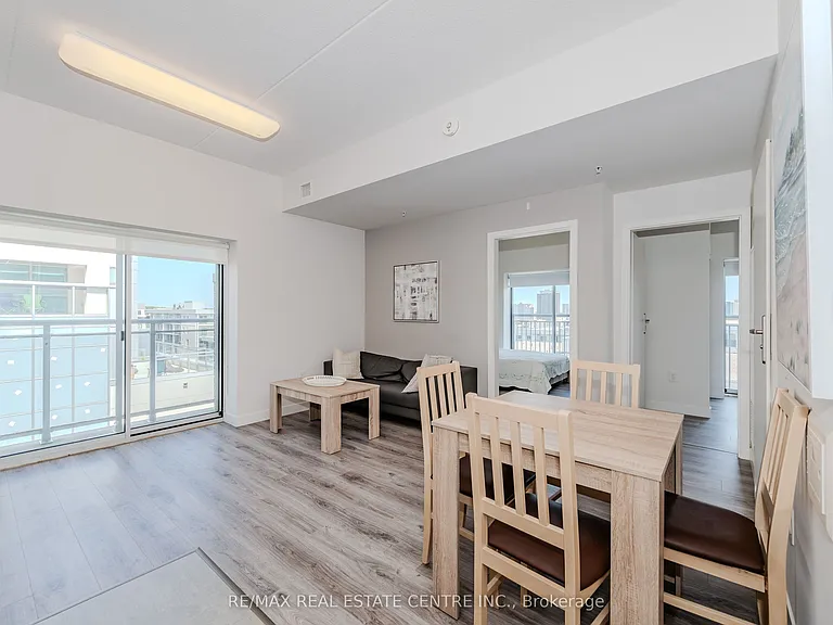 251 Hemlock St #707 — Photo 16