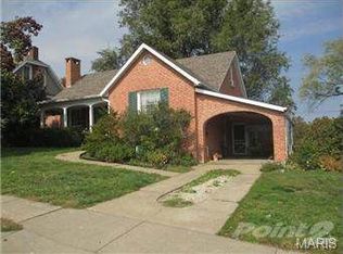 223 W 4th St, Hermann, MO 65041