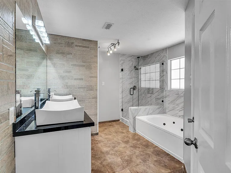 4430 Echo Falls Dr — Photo 22