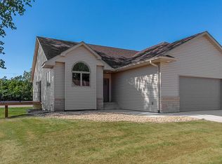 12 Egret Ln, Elysian, MN 56028