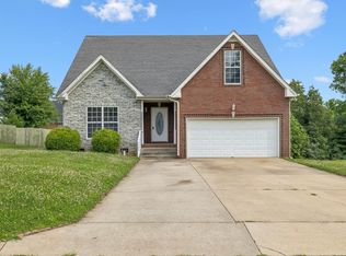 153 Lizzie Rd, Ashland City, TN 37015