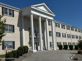 288 El Conquistador Pl, Louisville, KY 40220