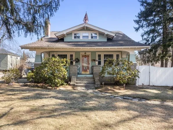 120 Millbury Ave, Millbury, MA 01527