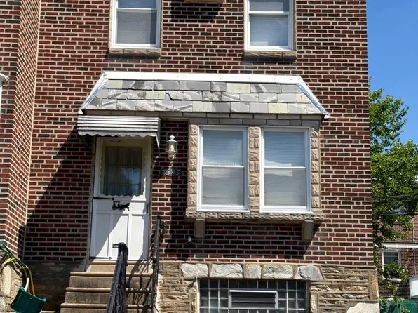 7349 Frontenac St, Philadelphia, PA 19111