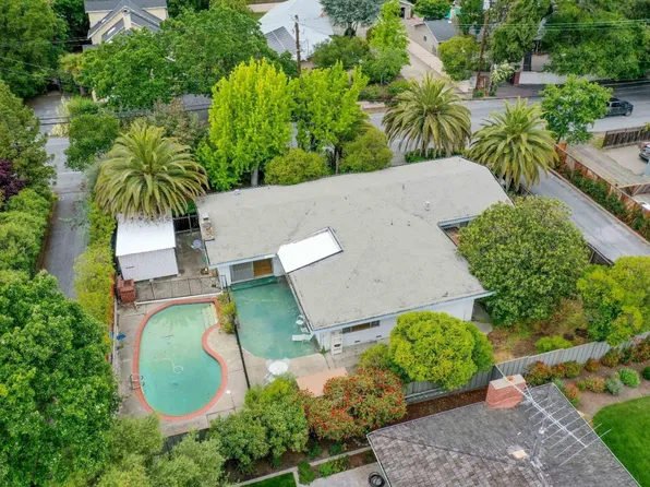1235 Edgewood Rd, Redwood City, CA 94062