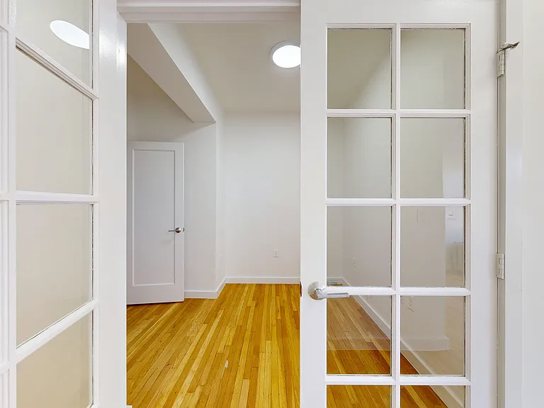 729 Ellis St #408 — Photo 6