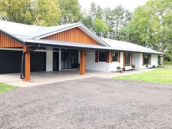 3784 County Road 8 SE, Saint Cloud, MN 56304