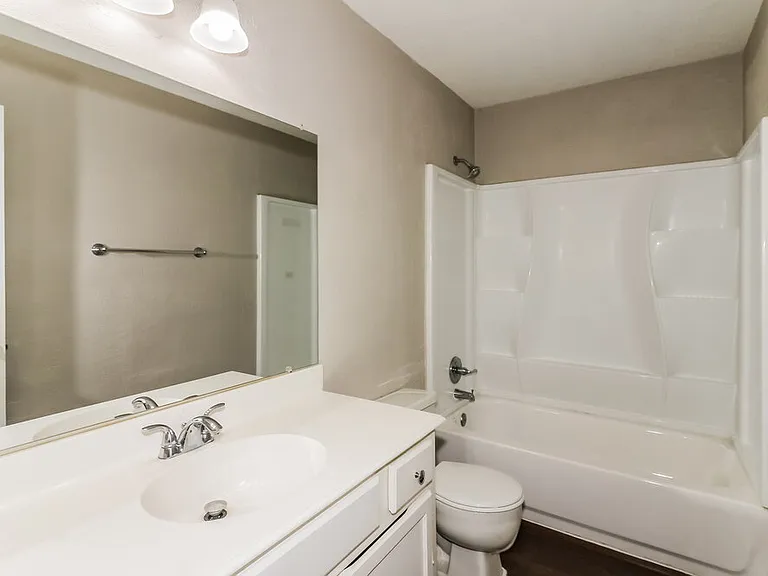 3002 Sherborne St — Photo 15