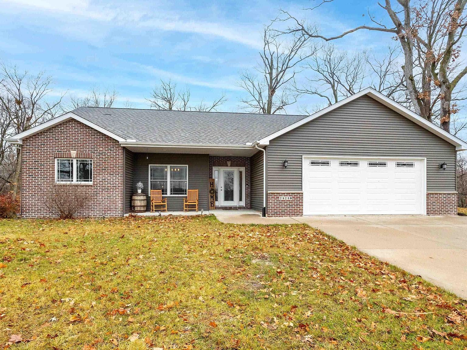 28210 221st St, Le Claire, IA 52753 Zillow