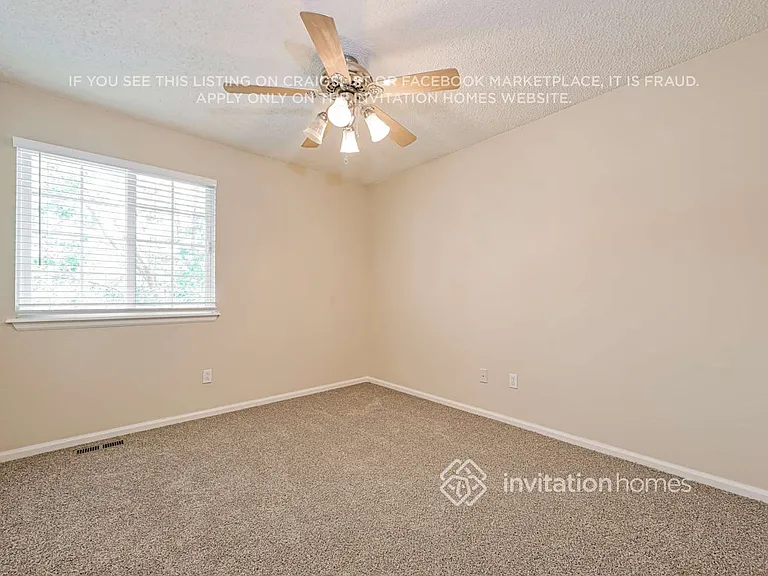 11303 Haswell Ct — Photo 15