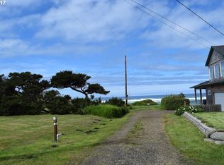 2900 NW Willa St, Yachats, OR 97498