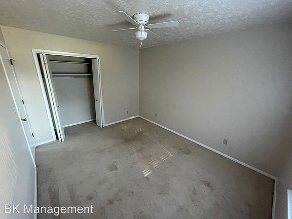 5th image of 80 Ironwood Ct Unit B