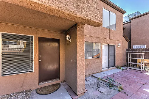 1481 Living Desert Dr #B Photo 1