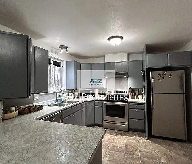 677 N 440th St W — Photo 3