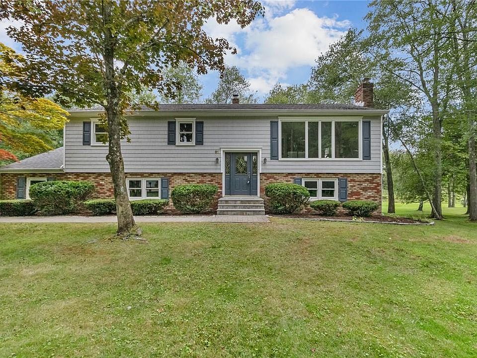 1st image of 61 Walnut Drive