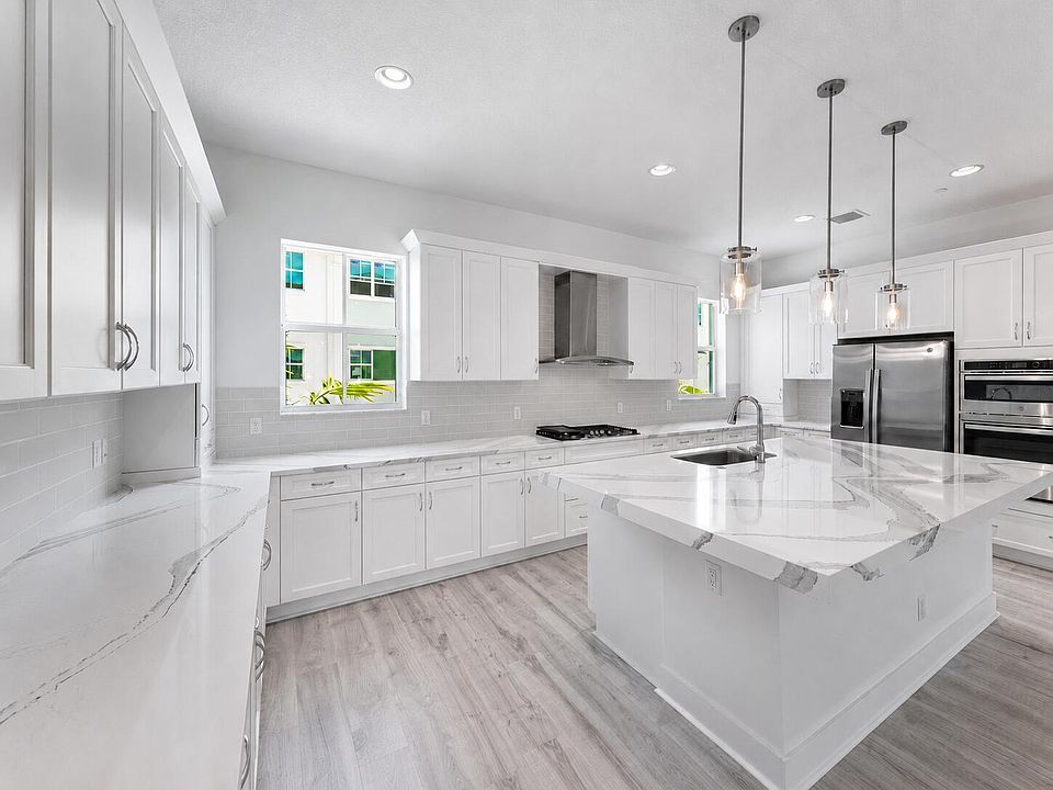 1st image of 12546 Gross Pointe Drive