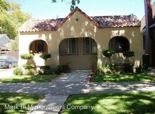 2307 V St, Sacramento, CA 95818