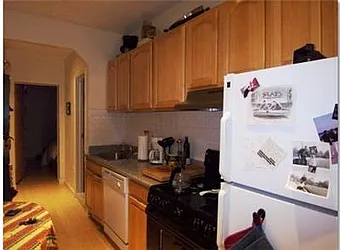 Rented by R New York