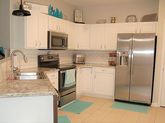 2nd image of 2505 Cranberry Ln
