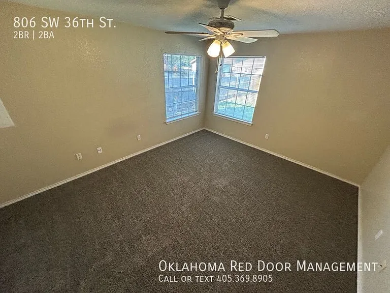 806 SW 36th St — Photo 5