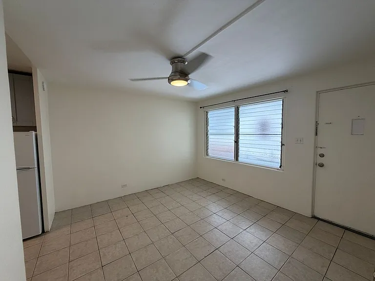 2319 Ala Wai Blvd — Photo 4