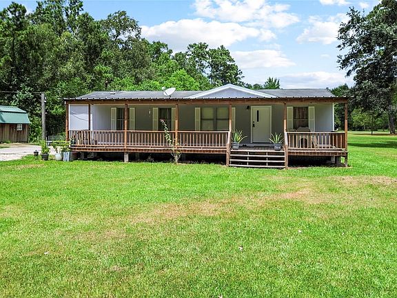 4th image of 20220 Plaza Cir