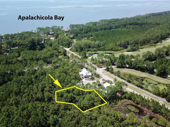 105 Egret Court St, Lanark Village, FL 32323