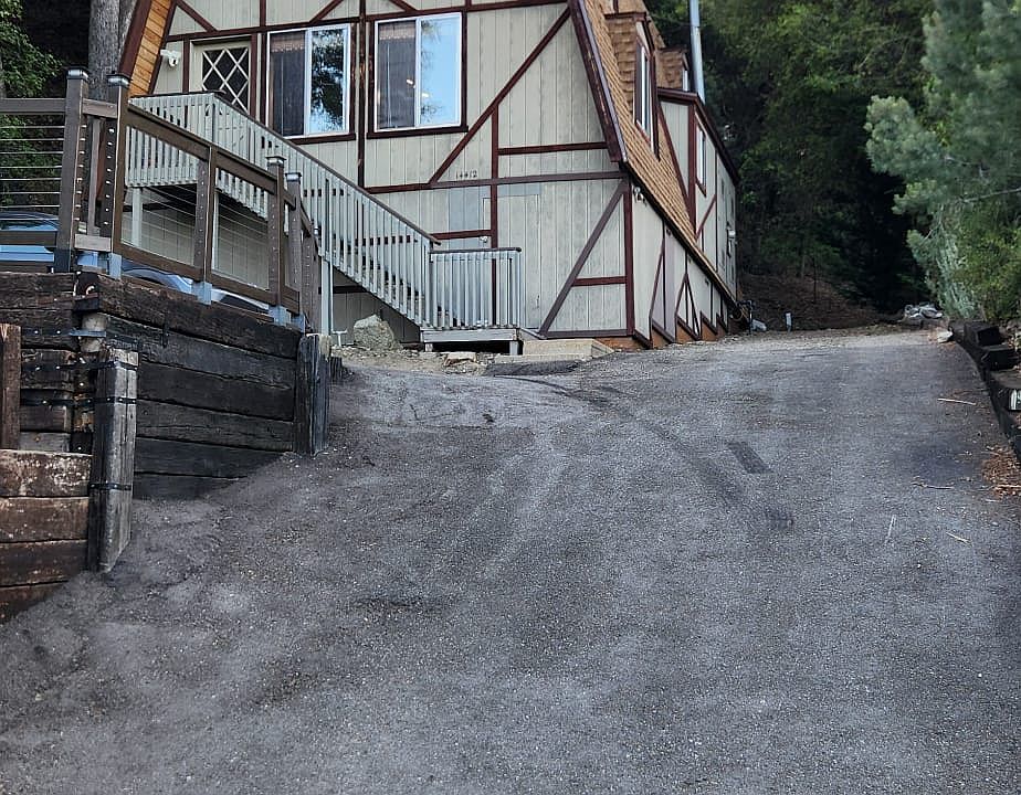 1st image of 14412 Yosemite Ct