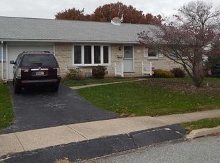 437 Leaman Ln, York, PA 17406